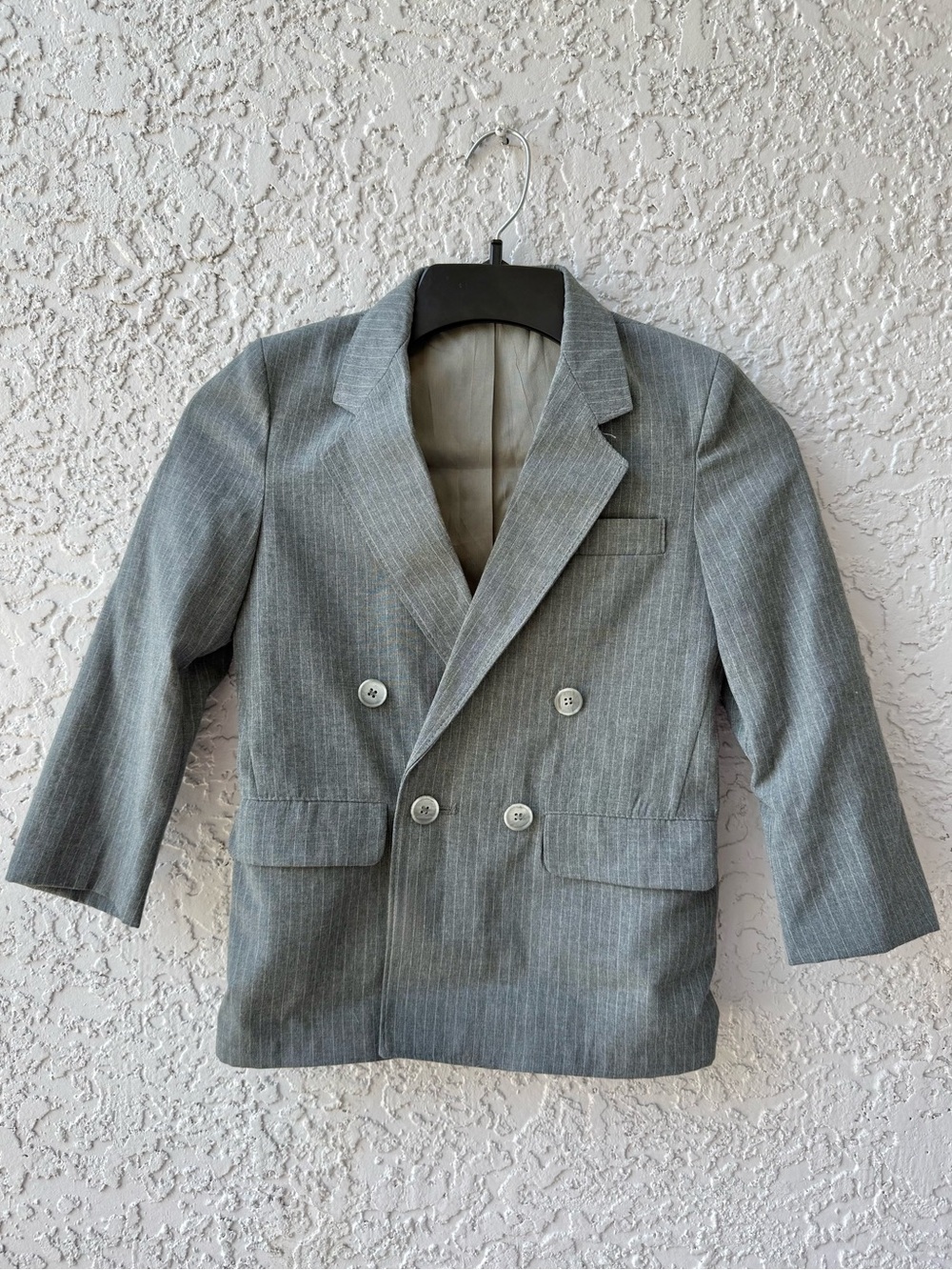 Vintage Yves Saint Laurent Gray Pinstripe Double-Breasted Boys' Blazer size 5-6